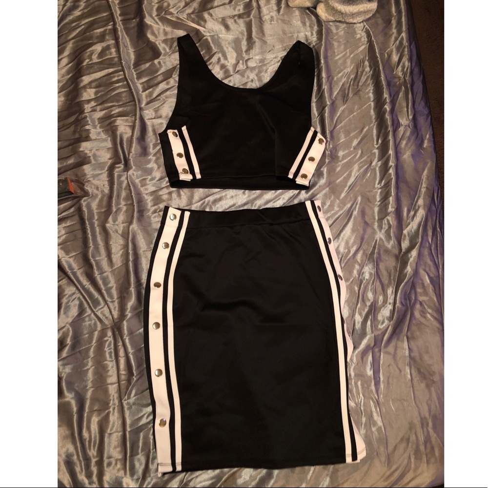 2 Piece Crop Top & Skirt set